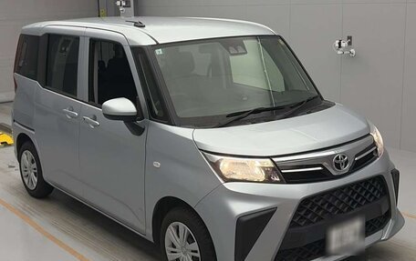 Toyota Roomy I, 2021 год, 690 000 рублей, 3 фотография