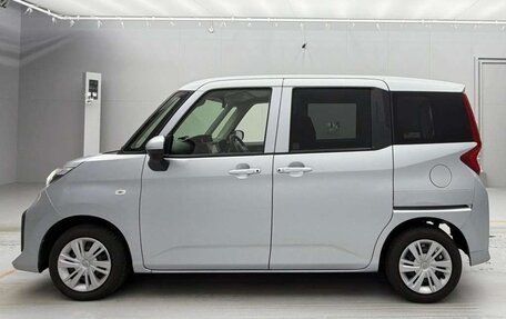 Toyota Roomy I, 2021 год, 690 000 рублей, 5 фотография