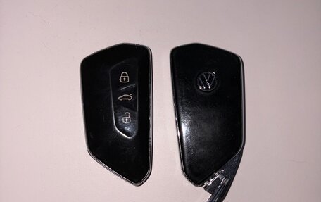 Volkswagen Golf VIII, 2020 год, 2 600 000 рублей, 15 фотография