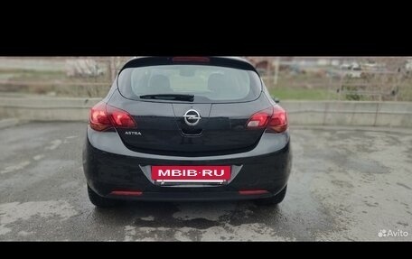 Opel Astra J, 2012 год, 1 060 000 рублей, 6 фотография