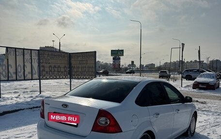 Ford Focus II рестайлинг, 2010 год, 680 000 рублей, 3 фотография