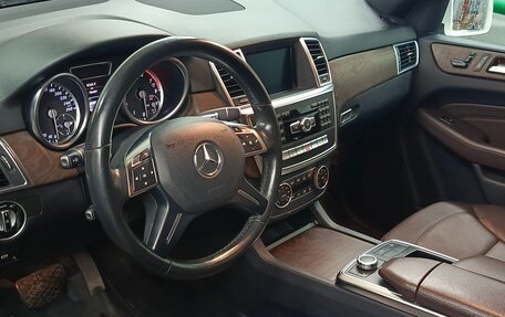 Mercedes-Benz M-Класс, 2015 год, 3 500 000 рублей, 6 фотография