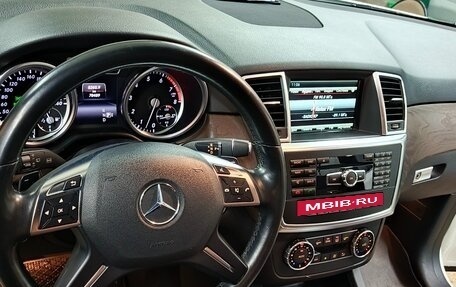 Mercedes-Benz M-Класс, 2015 год, 3 500 000 рублей, 7 фотография