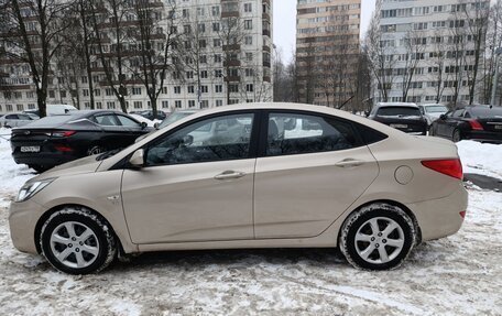 Hyundai Solaris II рестайлинг, 2011 год, 625 000 рублей, 4 фотография