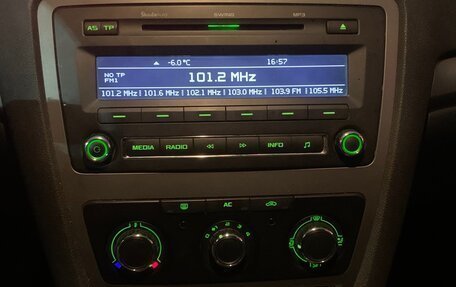 Skoda Octavia, 2011 год, 880 000 рублей, 14 фотография