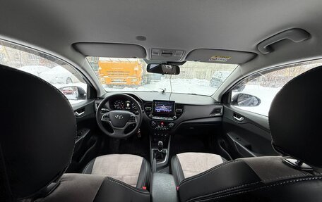 Hyundai Solaris II рестайлинг, 2021 год, 1 600 000 рублей, 11 фотография