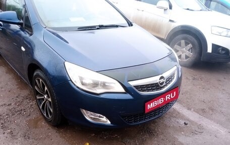 Opel Astra J, 2010 год, 515 000 рублей, 1 фотография
