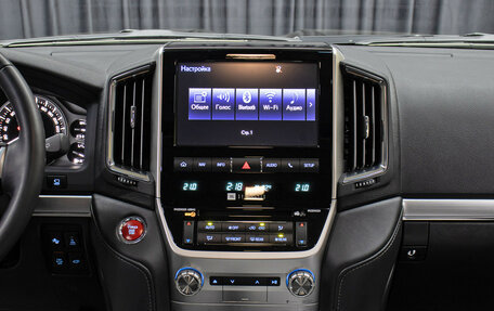 Toyota Land Cruiser 200, 2019 год, 11 998 000 рублей, 15 фотография