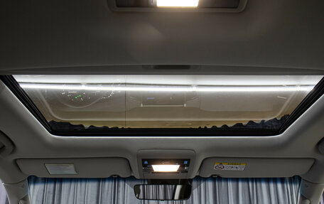 Toyota Land Cruiser 200, 2019 год, 11 998 000 рублей, 22 фотография