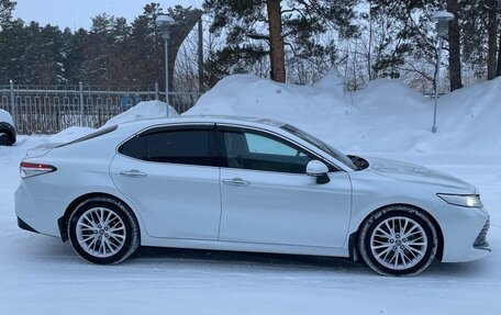 Toyota Camry, 2018 год, 2 920 000 рублей, 5 фотография