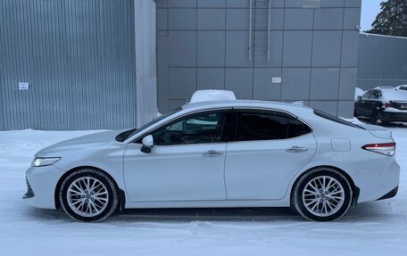 Toyota Camry, 2018 год, 2 920 000 рублей, 9 фотография