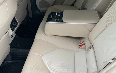 Toyota Camry, 2018 год, 2 920 000 рублей, 10 фотография