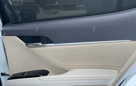 Toyota Camry, 2018 год, 2 920 000 рублей, 19 фотография