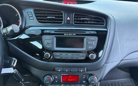 KIA cee'd III, 2015 год, 1 090 000 рублей, 22 фотография