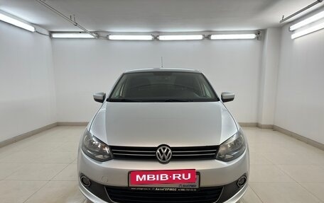 Volkswagen Polo VI (EU Market), 2012 год, 640 000 рублей, 2 фотография