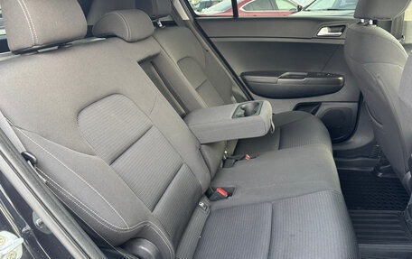 KIA Sportage IV рестайлинг, 2018 год, 2 199 000 рублей, 13 фотография