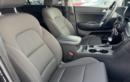 KIA Sportage IV рестайлинг, 2018 год, 2 199 000 рублей, 11 фотография