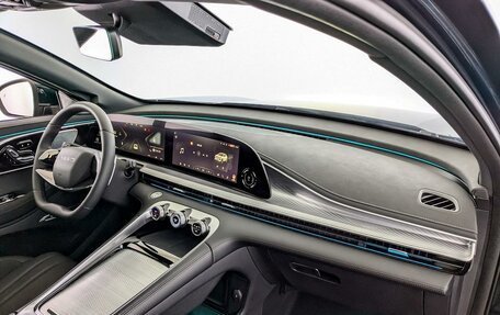 CheryExeed TXL, 2024 год, 3 880 000 рублей, 9 фотография