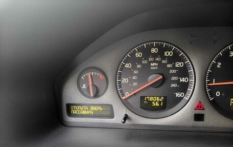 Volvo V70 III рестайлинг, 2002 год, 510 000 рублей, 8 фотография