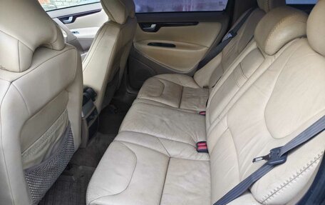 Volvo V70 III рестайлинг, 2002 год, 510 000 рублей, 7 фотография