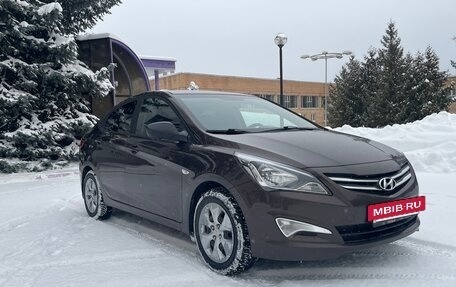 Hyundai Solaris II рестайлинг, 2016 год, 900 000 рублей, 8 фотография