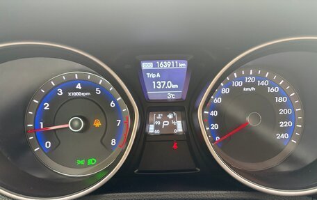 Hyundai i30 II рестайлинг, 2015 год, 890 000 рублей, 15 фотография