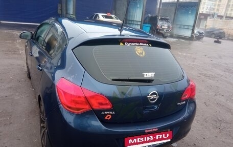 Opel Astra J, 2010 год, 515 000 рублей, 4 фотография