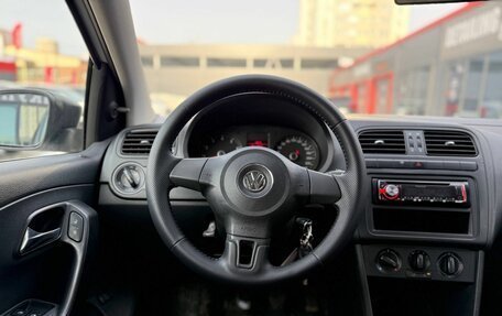 Volkswagen Polo VI (EU Market), 2013 год, 649 000 рублей, 17 фотография