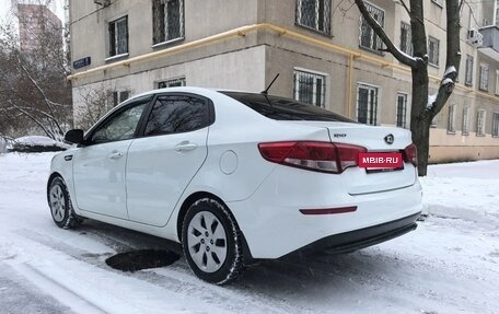 KIA Rio III рестайлинг, 2015 год, 4 фотография