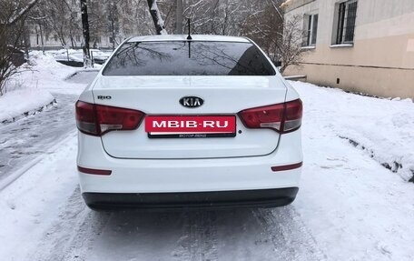 KIA Rio III рестайлинг, 2015 год, 6 фотография