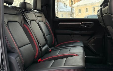 Rambler 1500, 2025 год, 14 000 000 рублей, 40 фотография