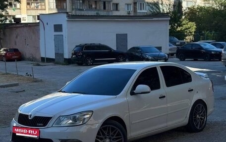 Skoda Octavia RS, 2012 год, 1 350 000 рублей, 3 фотография