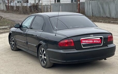 Hyundai Sonata IV рестайлинг, 2003 год, 215 000 рублей, 4 фотография