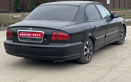 Hyundai Sonata IV рестайлинг, 2003 год, 215 000 рублей, 3 фотография