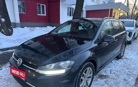 Volkswagen Golf VII, 2019 год, 1 270 000 рублей, 2 фотография