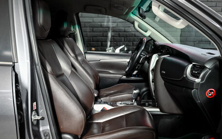 Toyota Fortuner II, 2017 год, 2 800 000 рублей, 11 фотография