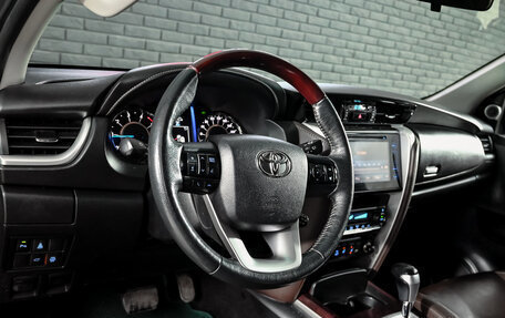 Toyota Fortuner II, 2017 год, 2 800 000 рублей, 12 фотография