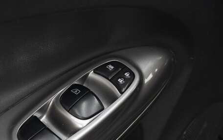 Nissan Juke II, 2012 год, 1 040 000 рублей, 17 фотография