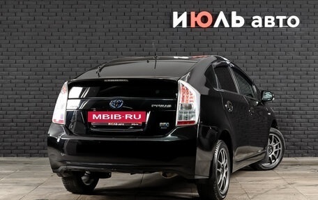 Toyota Prius, 2010 год, 950 000 рублей, 4 фотография