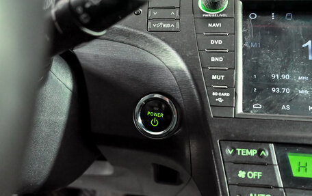 Toyota Prius, 2010 год, 950 000 рублей, 15 фотография