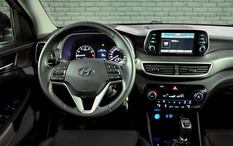 Hyundai Tucson III, 2020 год, 2 600 000 рублей, 16 фотография