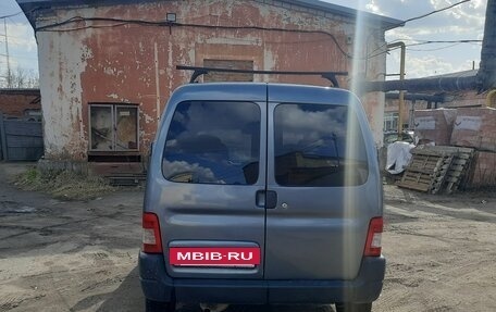 Peugeot Partner II рестайлинг 2, 2010 год, 330 000 рублей, 3 фотография