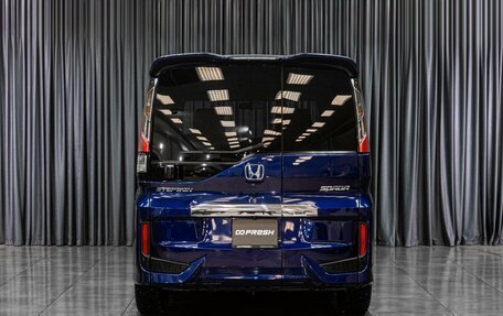 Honda Stepwgn IV, 2015 год, 1 699 000 рублей, 4 фотография