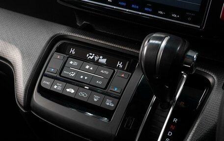 Honda Stepwgn IV, 2015 год, 1 699 000 рублей, 14 фотография