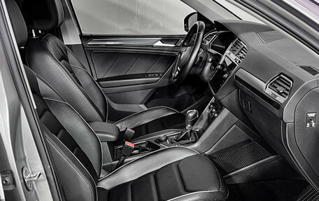 Volkswagen Tiguan II, 2018 год, 3 199 000 рублей, 11 фотография