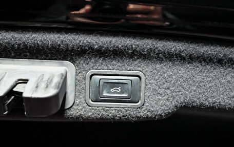 Audi A8, 2016 год, 2 700 000 рублей, 16 фотография