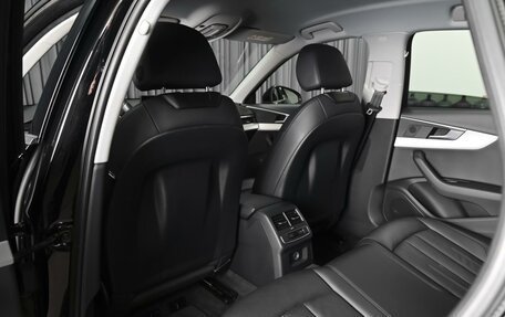 Audi A4, 2018 год, 2 369 000 рублей, 11 фотография