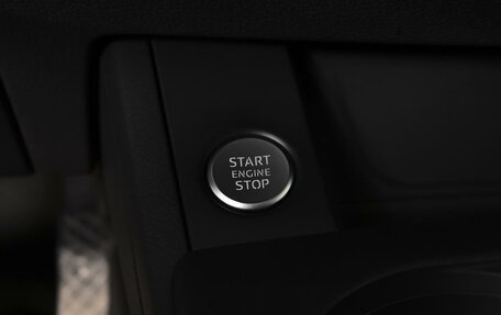 Audi A4, 2018 год, 2 369 000 рублей, 19 фотография