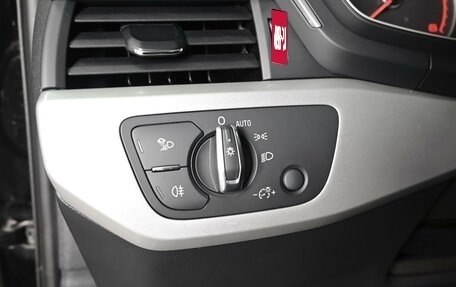 Audi A4, 2018 год, 2 369 000 рублей, 22 фотография