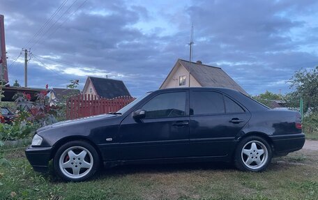 Mercedes-Benz C-Класс, 1994 год, 200 000 рублей, 11 фотография